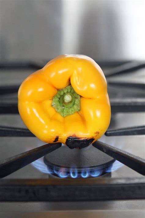 how to roast peppers over a gas stove